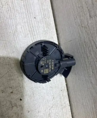 Audi A4 S4 B9 Airbag deployment crash/impact sensor 4m0955557a