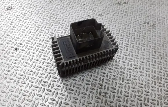 Saab 9-5 Glow plug pre-heat relay 55354141