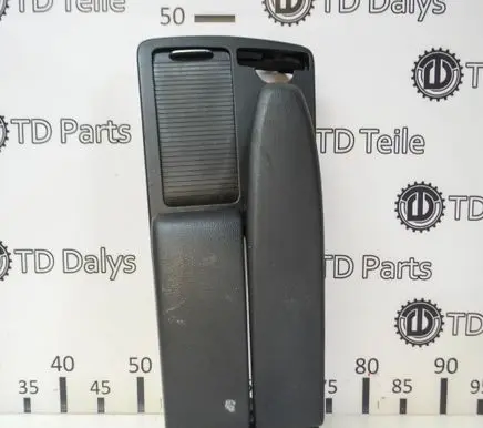 Mercedes-Benz C W204 Armrest A2046801339