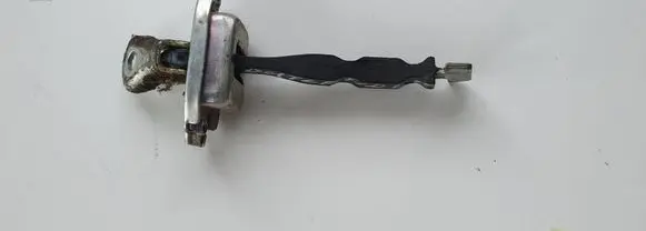 Mitsubishi Outlander Front door check strap stopper
