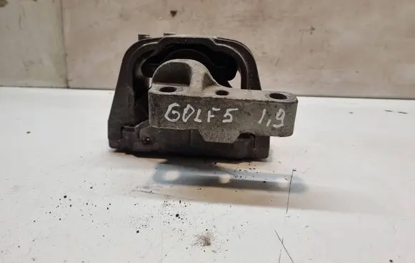 Volkswagen Golf V Engine mount bracket 1K0199262