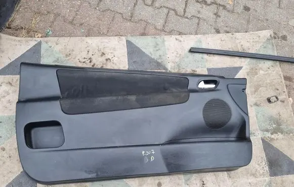 Peugeot 207 Front door card panel trim 1111111111111