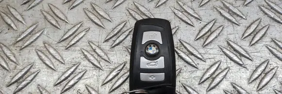 BMW 5 F10 F11 Ignition key/card 9266843
