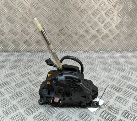 Volkswagen Golf VII Gear shifter/selector 5QE713025P