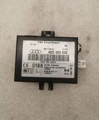 Audi A8 S8 D2 4D Auxiliary heating control unit/module 4D0909509K 4D0909509