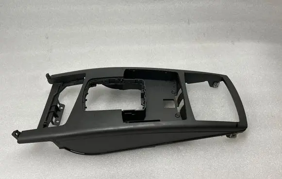 Audi A6 S6 C6 4F Center console 4F1864261