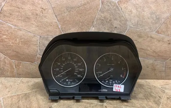 BMW 1 F20 F21 Speedometer (instrument cluster) 1912952