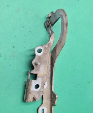Citroen C2 Engine bonnet/hood hinges 