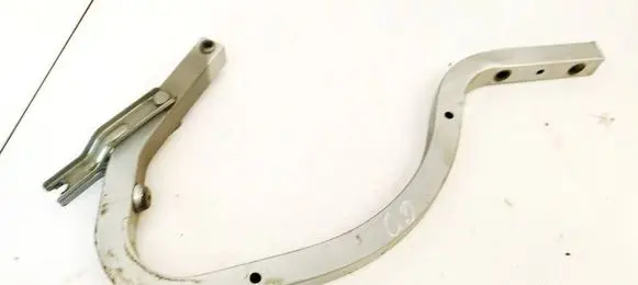 Toyota Avensis T250 Tailgate/trunk/boot hinge 