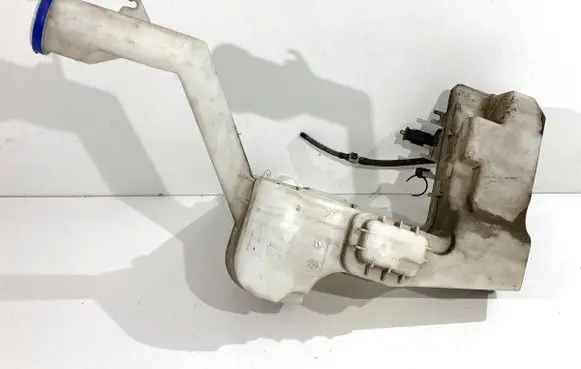 Peugeot 508 Windshield washer fluid reservoir/tank 9686672880