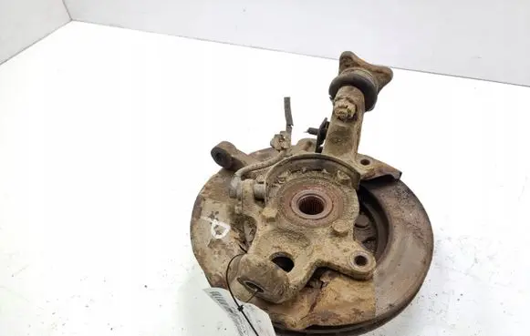 Mitsubishi Pajero Front wheel hub spindle knuckle