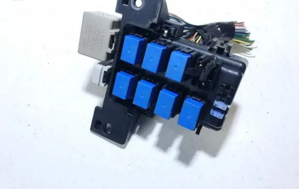 Fuse box set