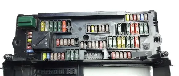 BMW 5 F10 F11 Fuse module 9252815 M5343