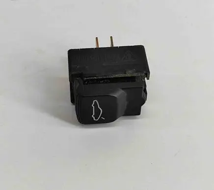 Porsche Boxster 986 Tailgate/boot open switch button 99661310610
