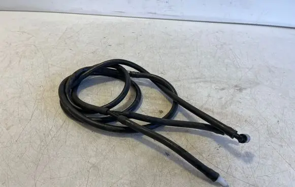 Polestar 2 Windshield washer fluid hose 20777