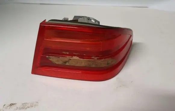 Mercedes-Benz E W210 Rear/tail lights 2108200264