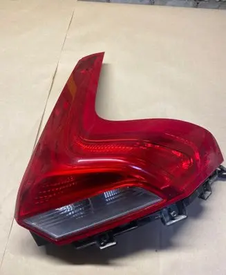Volvo V40 Rear/tail lights 31395845 21220204 V0LVVY55