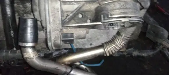 Volkswagen Touareg I Throttle valve 07Z128069A