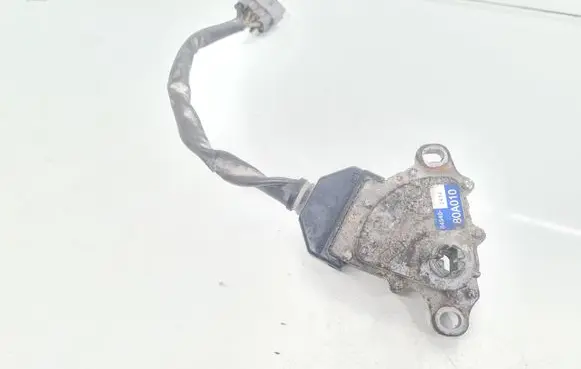 Nissan Pixo Gear selector 845402414 80A010