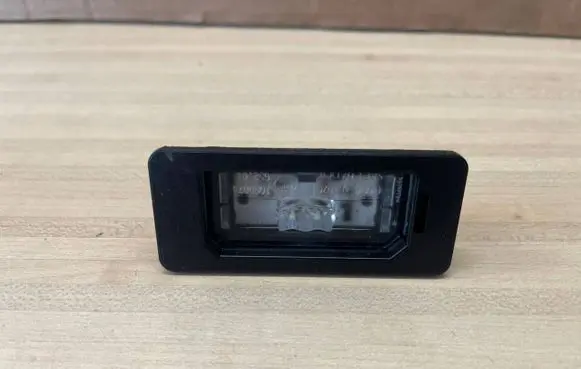 BMW 5 F10 F11 Number plate light 7193293