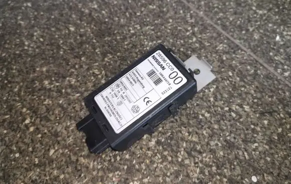 Nissan X-Trail T30 Other control units/modules 28596CC000