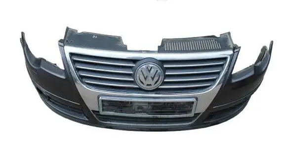 Volkswagen PASSAT B6 Front bumper 3C0807221