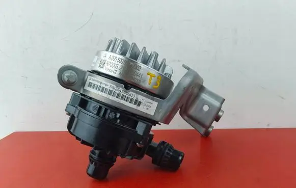 Mercedes-Benz GLC C254 Water pump A0005000801
