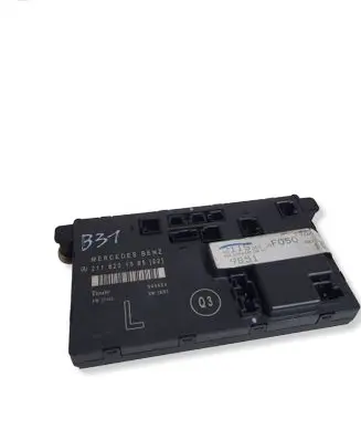 Mercedes-Benz E W211 Door control unit/module 2118201585