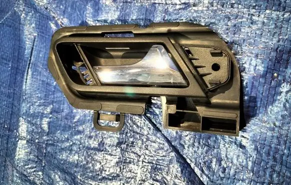 Mercedes-Benz R W251 Front door interior handle A2517600261