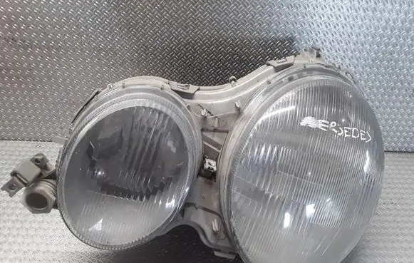 Mercedes-Benz E W210 Headlight/headlamp