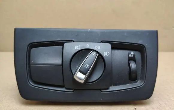 BMW 3 F30 F35 F31 Light switch 928802703