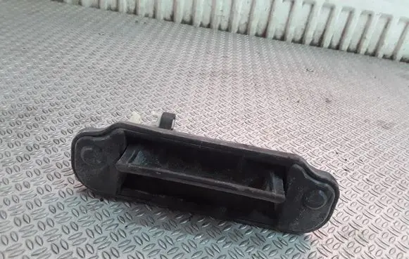 Mazda MPV Tailgate/trunk/boot exterior handle
