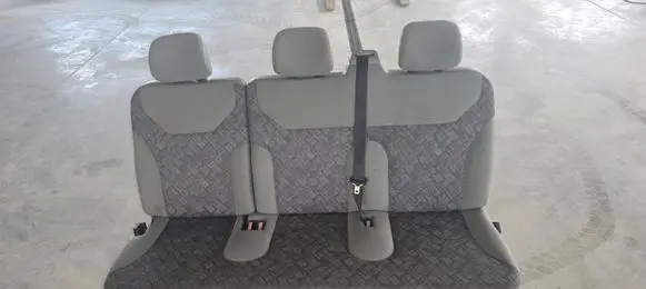 Opel Vivaro Second row seats 