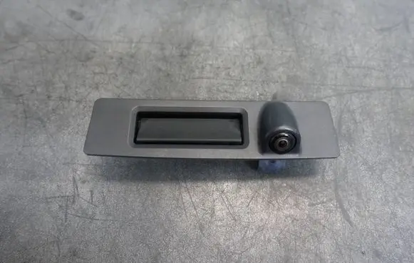Tesla Model 3 Reversing camera 1095949-00-E