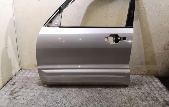 Mitsubishi Pajero Front door