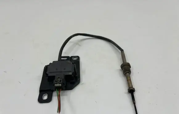 Mercedes-Benz C W205 Exhaust gas temperature sensor A0009054409