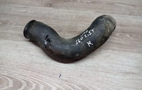 Volvo S60 Air intake hose/pipe
