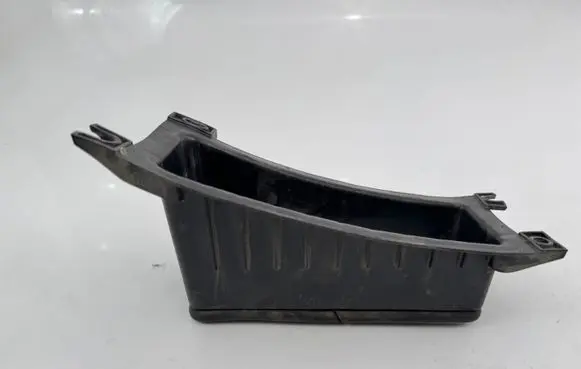Tesla Model S Cabin air duct channel 1046211