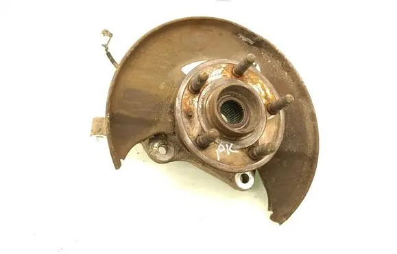 Front wheel hub