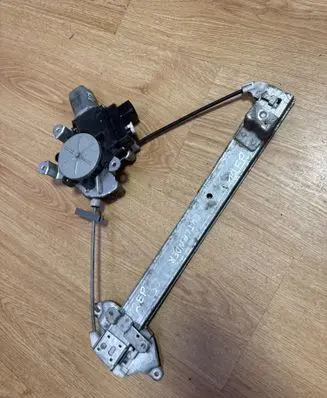 Mitsubishi Outlander Rear door window regulator with motor