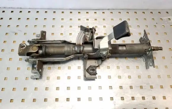 Suzuki Grand Vitara II Steering wheel axle