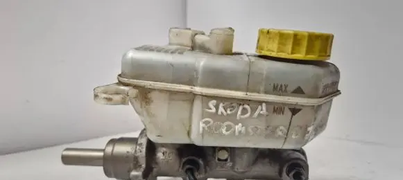 Skoda Roomster (5J) Master brake cylinder 6Q0611301A