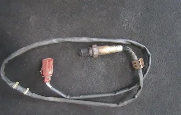 Volkswagen PASSAT B6 Lambda probe sensor 06F906262 0258006555
