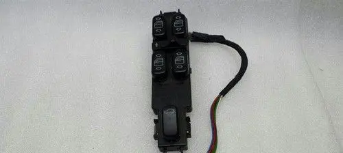 Tesla Model X Air suspension valve block A2208201010