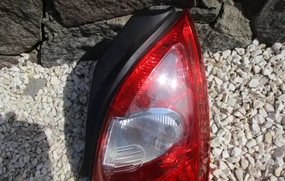 Renault Twingo II Rear/tail lights