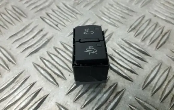 Audi A4 S4 B8 8K Alarm switch 4F0962109