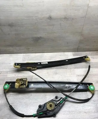 Audi Q5 SQ5 Front window lifting mechanism without motor 8R0837461G 10219662061