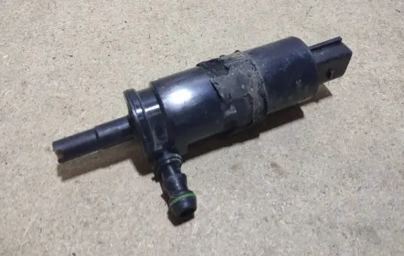 Audi Q5 SQ5 Headlight washer pump 3B7955681