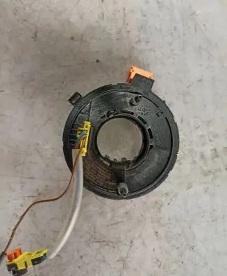 Volkswagen Fox Airbag slip ring squib (SRS ring) 1J0959653E NOV1607C2