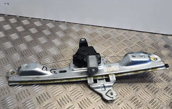 Nissan Qashqai Rear door window regulator with motor 827004EA0A